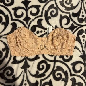 Unpadded Strapless Lace Bra